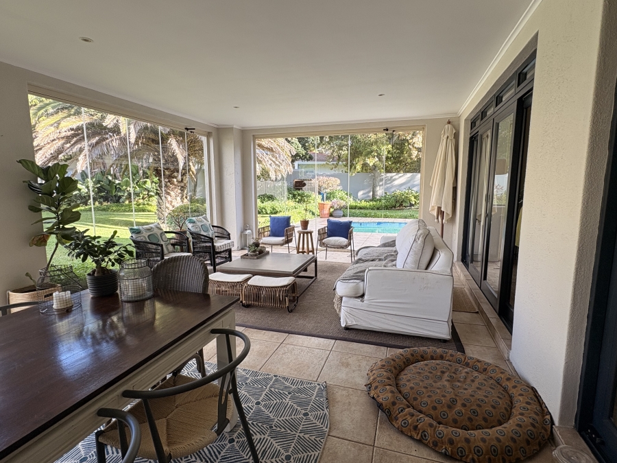 3 Bedroom Property for Sale in Constantia Western Cape